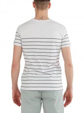 Fundango Jaggy Pocket T-shirt férfi rövid ujjú póló fehér színben 3