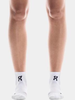 ON Core Run Sock Mid 2P sportzokni fehér színben 1