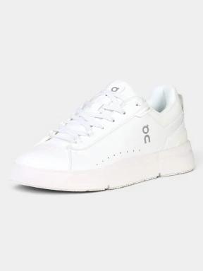 ON The Roger Advantage női sneaker fehér színben 1