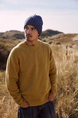 Barts Selfoss Beanie kötött sapka sötétkék színben 3