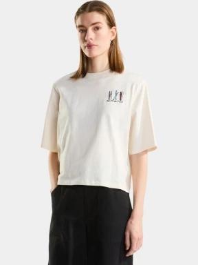 The North Face W Ski Embro Boxy Ss Tee-Graphic női rövid ujjú póló fehér színben 1