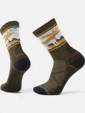 Smartwool Hike Light Cushion Mountain Moose Crew Socks túrazokni oliva színben 1