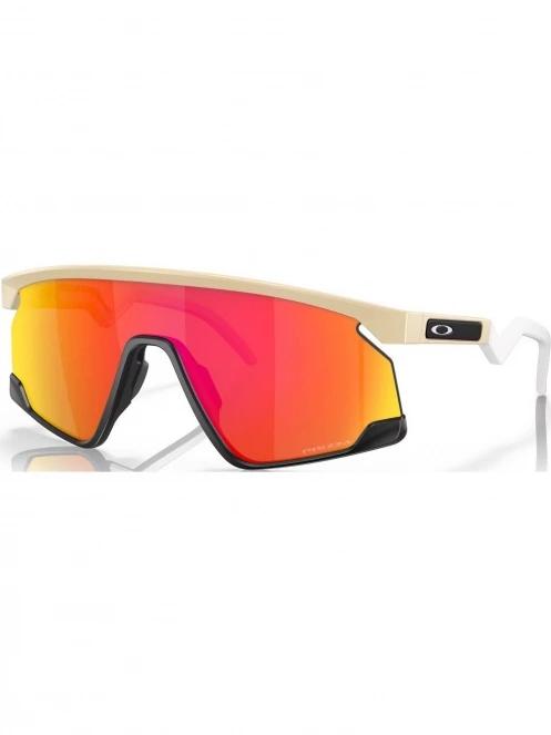 Oakley Bxtr napszemüveg homok színben 2