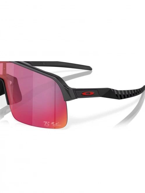 Oakley Sutro Lite napszemüveg fekete színben 7