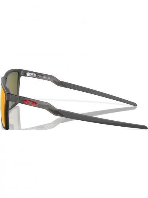 Oakley Futurity Sun polarizált napszemüveg szürke színben 4