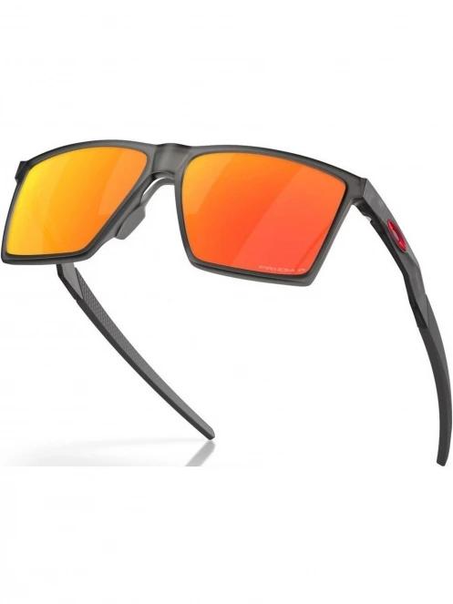 Oakley Futurity Sun polarizált napszemüveg szürke színben 5