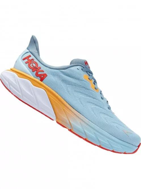 Hoka ARAHI 6 WIDE férfi futócipő világoskék színben 3