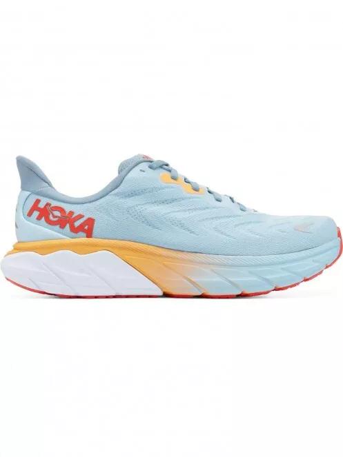 Hoka ARAHI 6 WIDE férfi futócipő világoskék színben 8