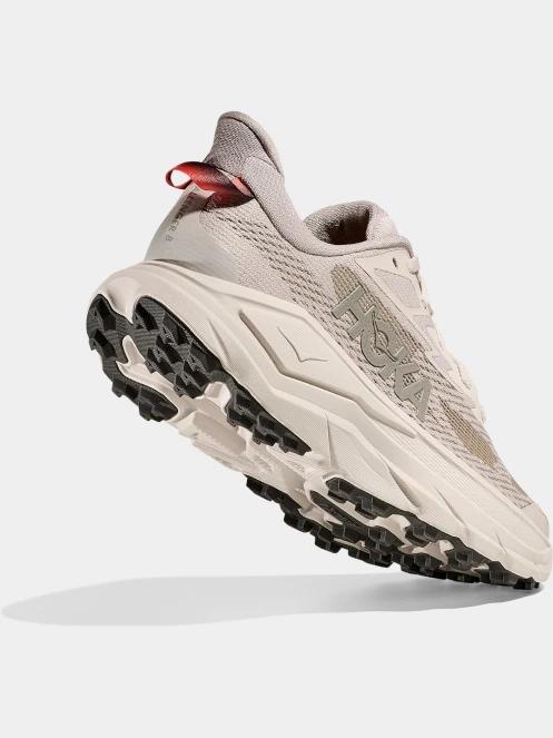 Hoka Challanger 8 női futócipő homok színben 6