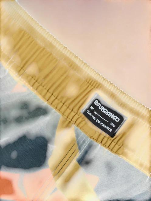 Fundango Neal Boardshorts férfi boardshort sárga színben 8