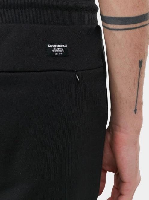 Fundango Delon Sweatshorts férfi tréning rövidnadrág fekete színben 7