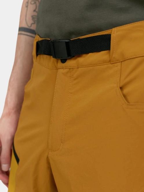Fundango Roger Trekking Shorts férfi túra rövidnadrág barna színben 5