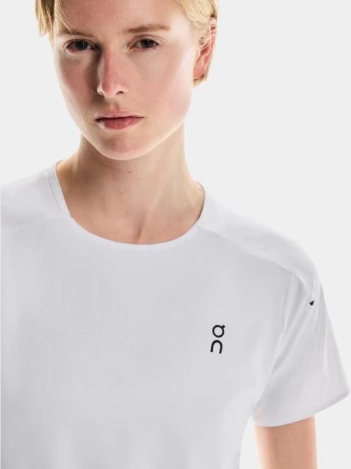 ON Performance-T női rövid ujjú sport póló fehér színben 6