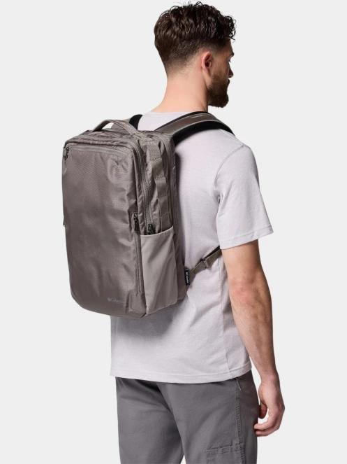 Columbia Star Range Square Backpack M férfi hátizsák oliva színben 12