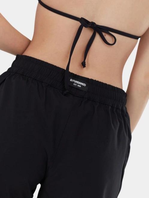 Fundango Elderberry Boardshorts női boardshort fekete színben 5