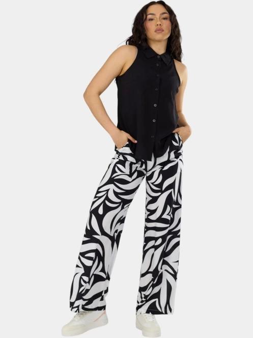Fundango Myrto Sleeveless Shirt női ujjatlan póló fekete színben 4