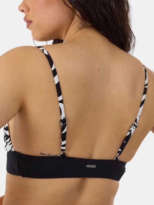 Fundango Sahara V-Neck Cami Top női bikini felső fekete színben 7