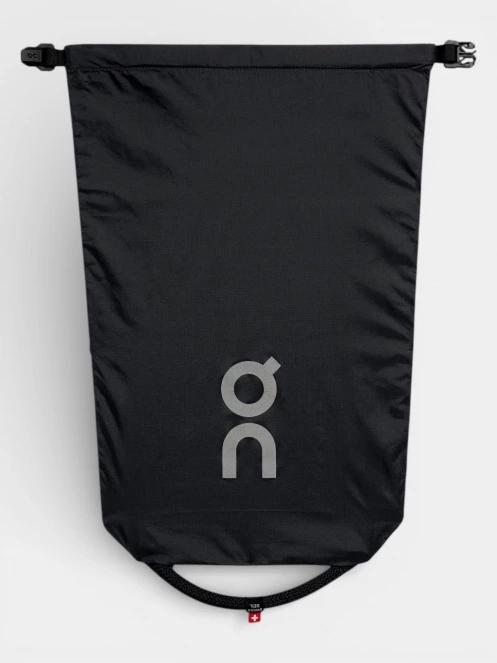 ON Shoe Pack tornazsák fekete színben 2