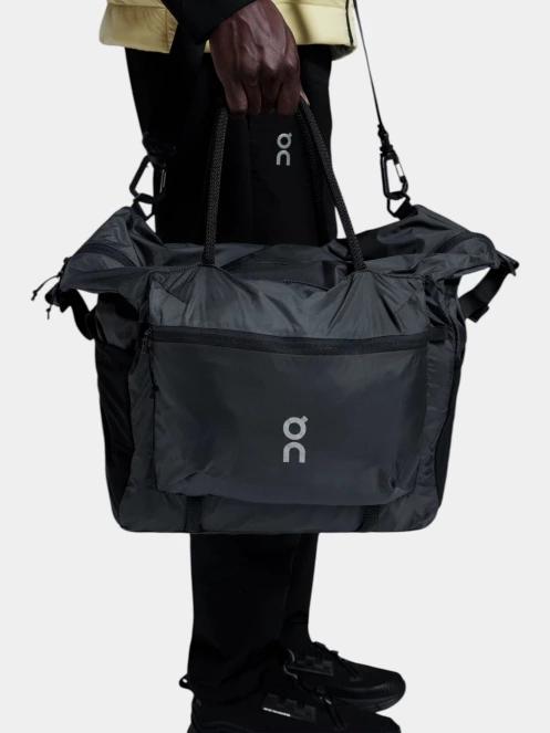 ON Track Pack 35L Lite sporttáska fekete színben 7