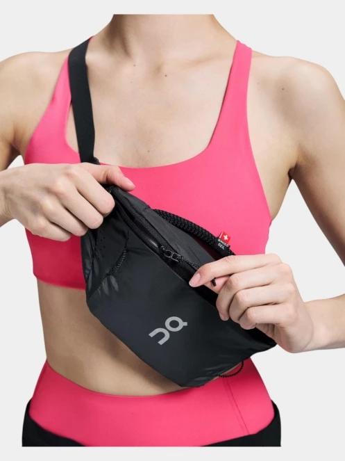 ON Waist Pack 2L Lite övtáska fekete színben 5