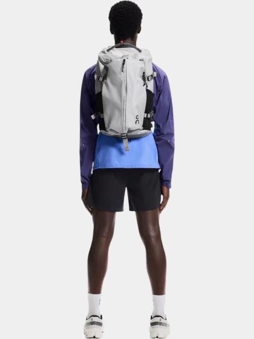 ON Speed Pack 30L férfi hátizsák szürke színben 4