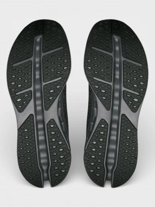 ON Cloudsurfer Max férfi aszfalt futócipő fekete színben 7