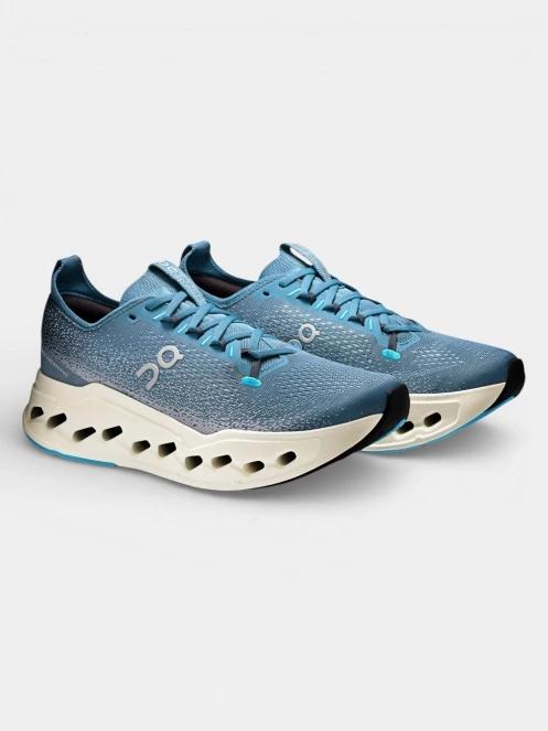 ON Cloudsurfer Max férfi aszfalt futócipő kék színben 4
