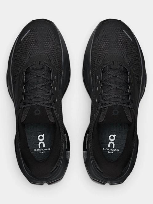 ON Cloudrunner 3 Max férfi aszfalt futócipő fekete színben 6