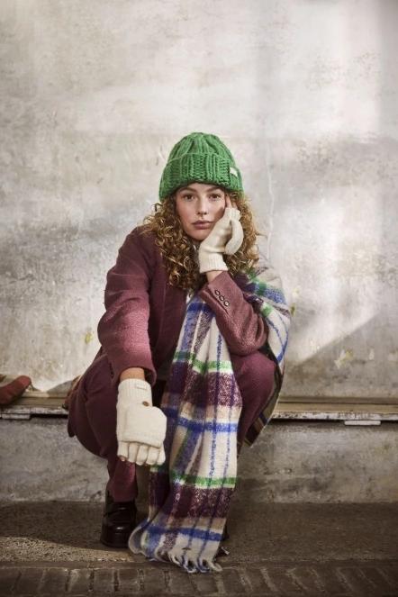 Barts Loriant Scarf női sál lila színben 5