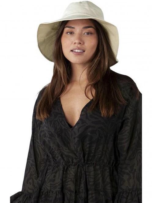 Barts Hamutan Hat női bucket hat fehér színben 3
