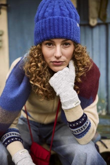 Barts Tangalle Beanie női kötött sapka kék színben 3