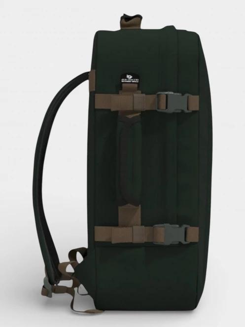 Cabin Zero CLASSIC 44L hátizsák sötétzöld színben 3