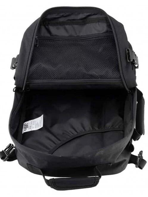 Cabin Zero CABINZERO CLASSIC 28L hátizsák fekete színben 4