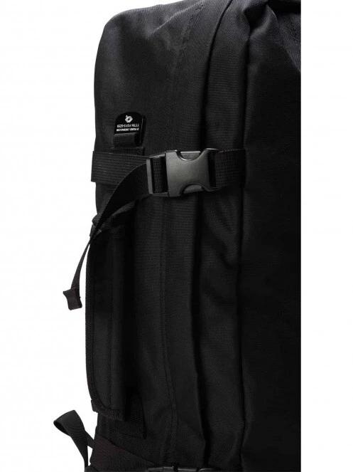 Cabin Zero CABINZERO CLASSIC 28L hátizsák fekete színben 6