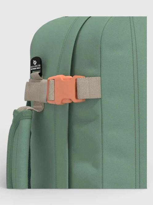 Cabin Zero Classic 28L hátizsák világoszöld színben 10
