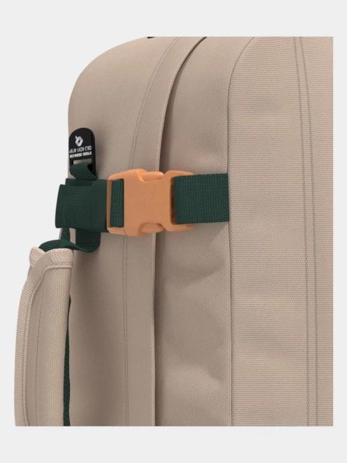 Cabin Zero Classic 28L hátizsák homok színben 7