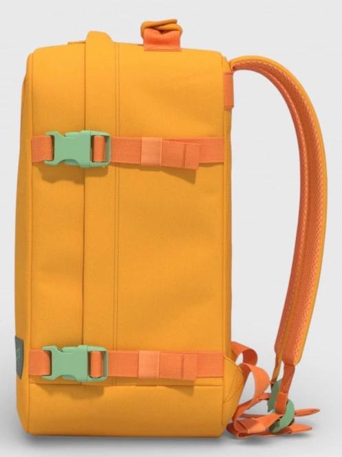 Cabin Zero Classic 28L hátizsák sárga színben 6