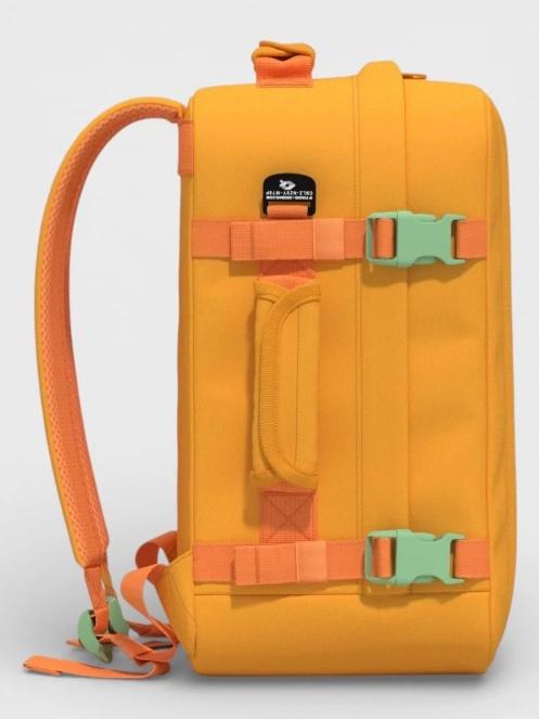 Cabin Zero CLASSIC 28L hátizsák sárga színben 4