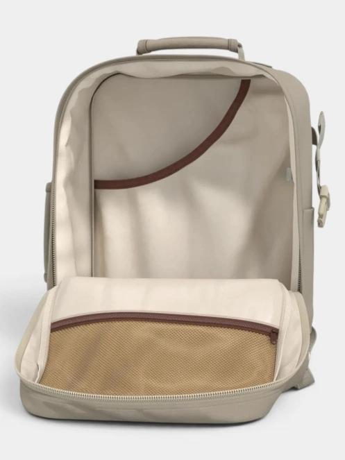 Cabin Zero CLASSIC TECH 36L hátizsák homok színben 9