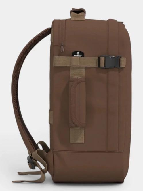 Cabin Zero CLASSIC TECH 36L hátizsák barna színben 4