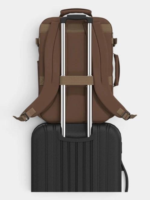 Cabin Zero CLASSIC TECH 36L hátizsák barna színben 8