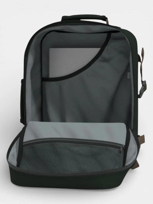 Cabin Zero CLASSIC 36L hátizsák sötétzöld színben 8