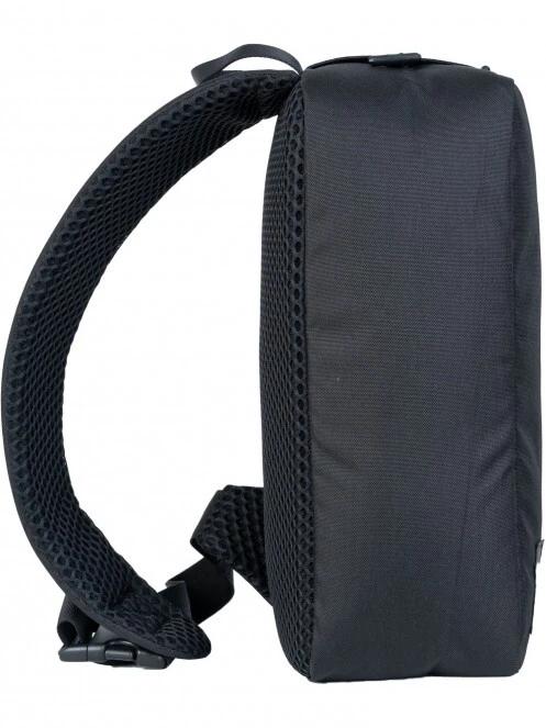 Cabin Zero CABINZERO CLASSIC 11L CROSS BODY utazó hátizsák fekete színben 4