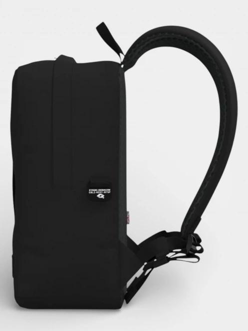 Cabin Zero Classic Flight 12L hátizsák fekete színben 8