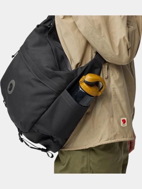 Fjallraven Färden Crossbody oldaltáska szürke színben 7