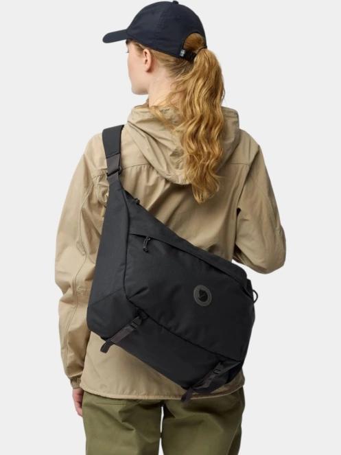 Fjallraven Färden Crossbody oldaltáska szürke színben 10