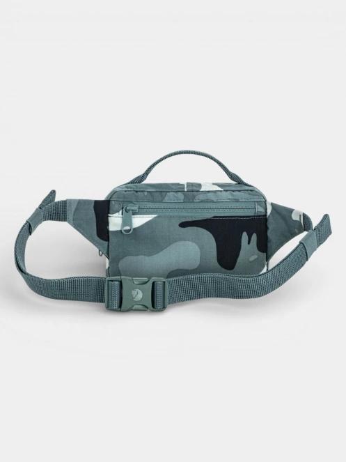 Fjallraven Kanken Graphics Hip Pack övtáska kék színben 3