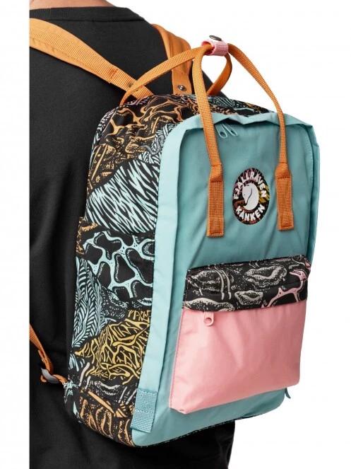 Fjallraven Kanken Art Plus hátizsák kék színben 6