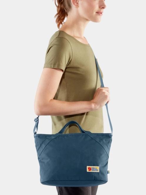 Fjallraven Vardag Crossbody válltáska kék színben 4