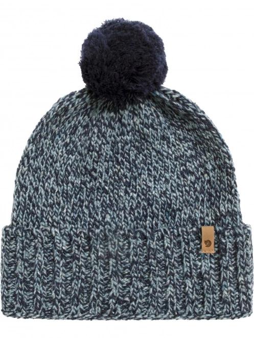 Fjallraven Övik Pom Hat bojtos sapka sötétkék színben 3